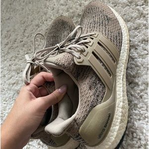 ADIDAS ULTRA BOOST SNEAKERS